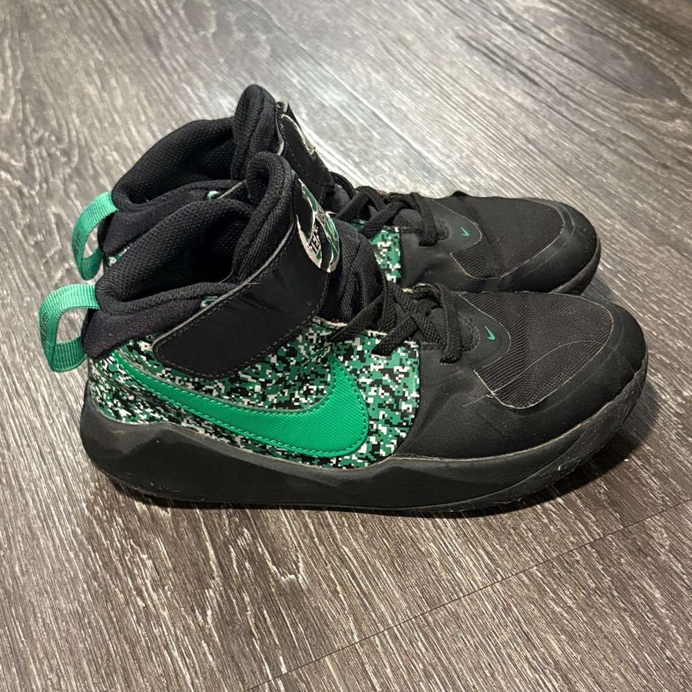 Kids Nike Shoes